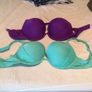 Set of 2 36 D Victoria’s Secret push up bras